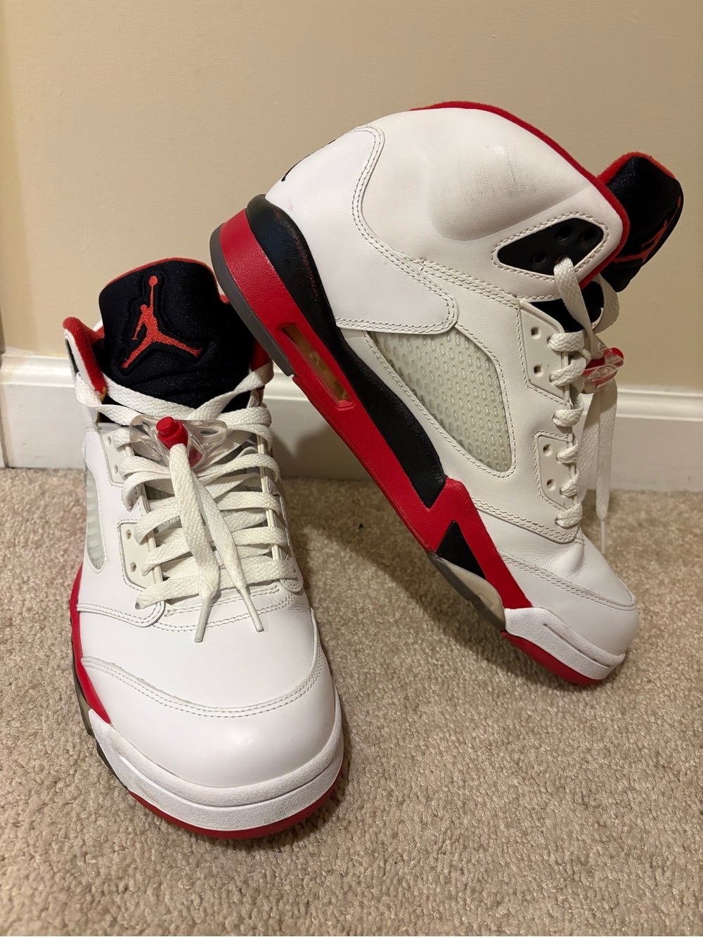 Men’s Air Jordan 5 Retro Fire Red Sneakers